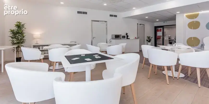 Investir sur un appartement T2 de 41,46m2 + Terrasse de 7,82m2 au SENIORIALES de MORDELLES - photo 2