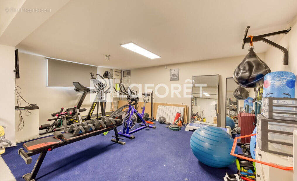 Maison à OZOIR-LA-FERRIERE