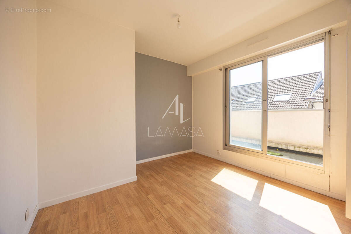 Appartement  F2 - Proche gare Thorigny Sur Marne - photo 5