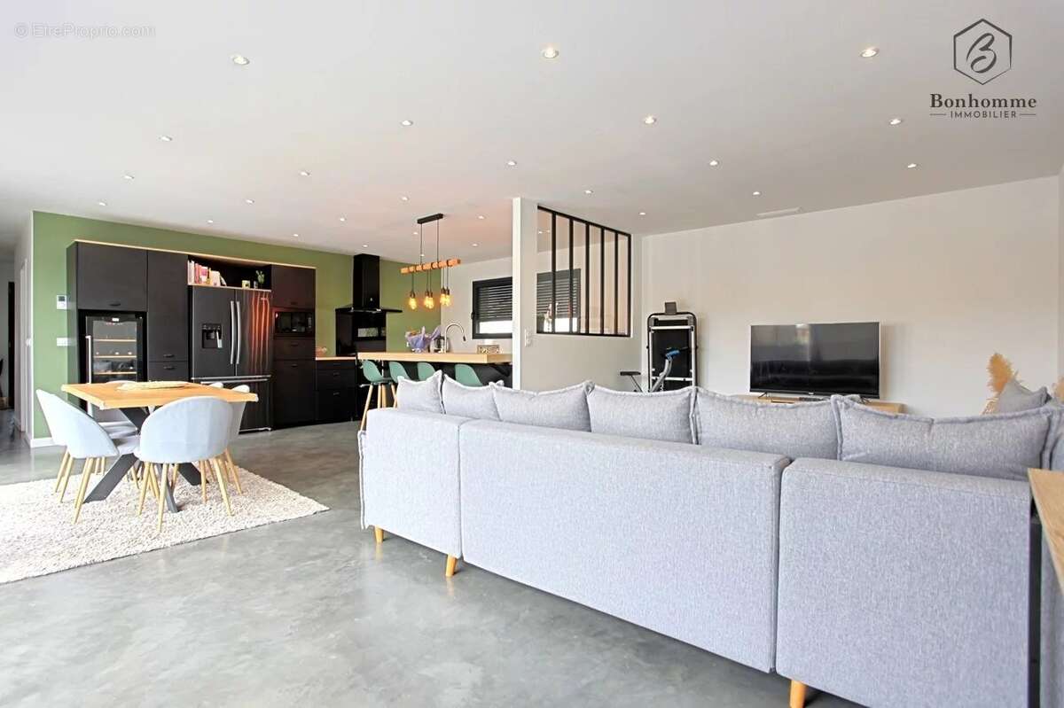 Maison 5 pièces - 135 m² CADILLAC - photo 8