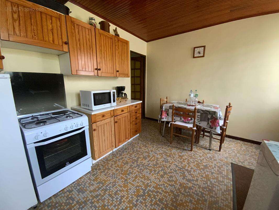 Maison Mouhers 3 pièce(s) 53 m2 + dépendances - photo 3