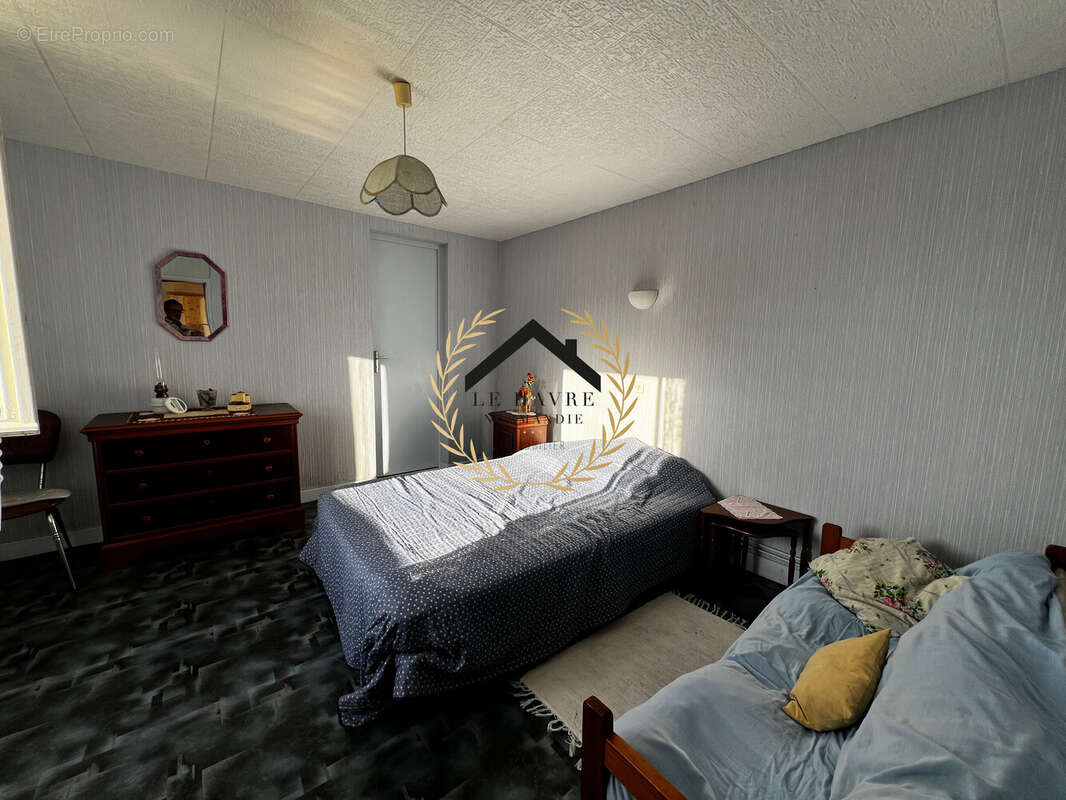 Maison à ANGERVILLE-L&#039;ORCHER