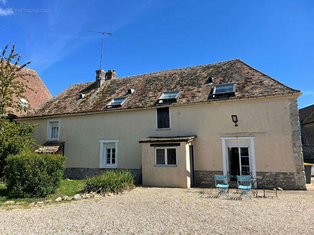 Maison à PACY-SUR-EURE