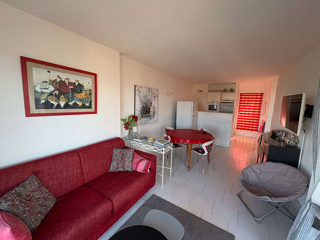 T2 à vendre vue mer à Porticcio - Résidence avec piscine et tennis - photo 2