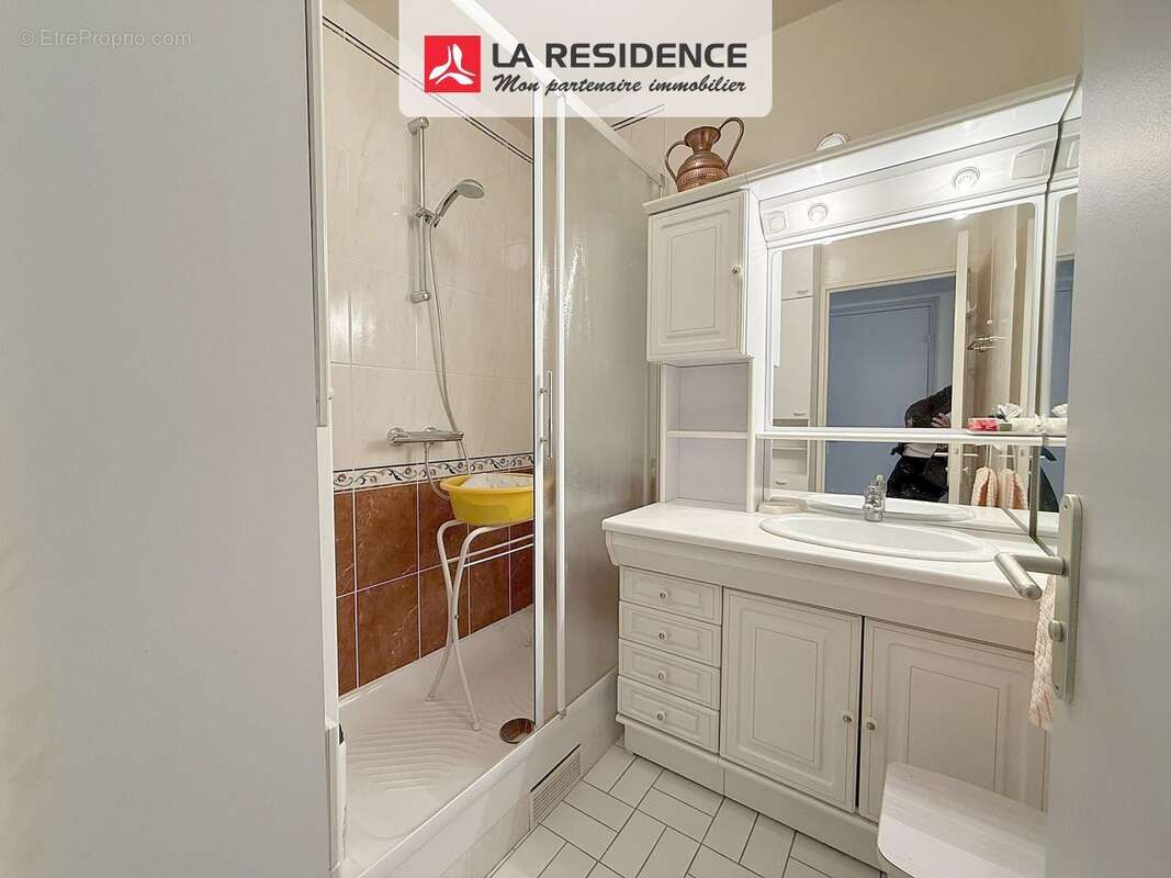 Appartement à VELIZY-VILLACOUBLAY