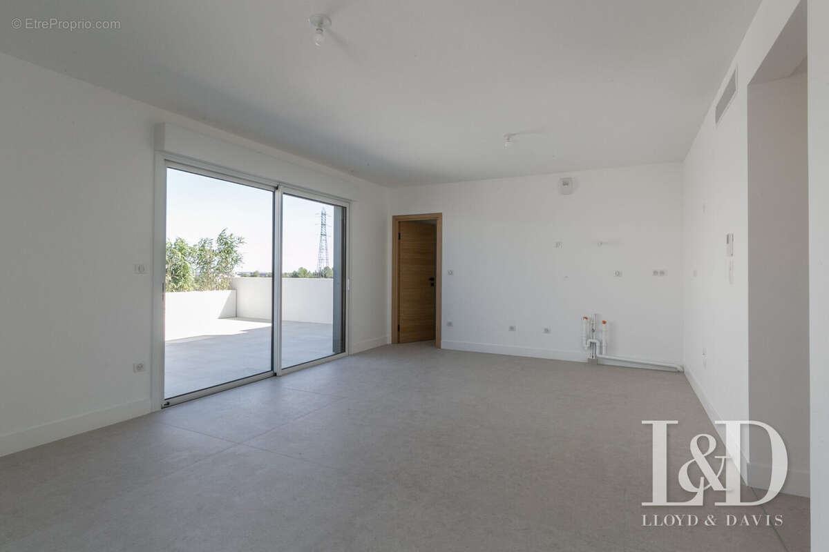 Appartement à SAINT-JEAN-DE-VEDAS