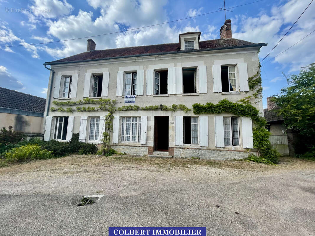 Maison à AUXERRE