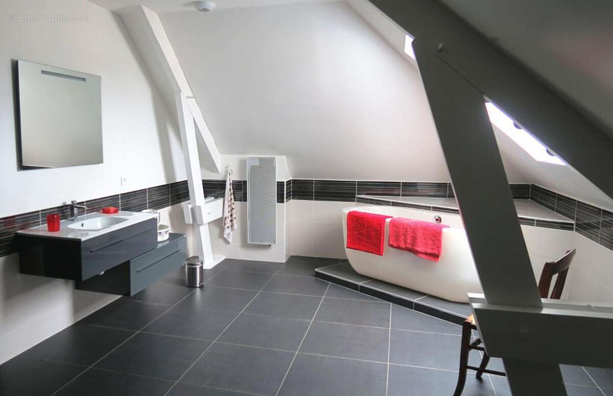 Maison à L'ISLE-ADAM