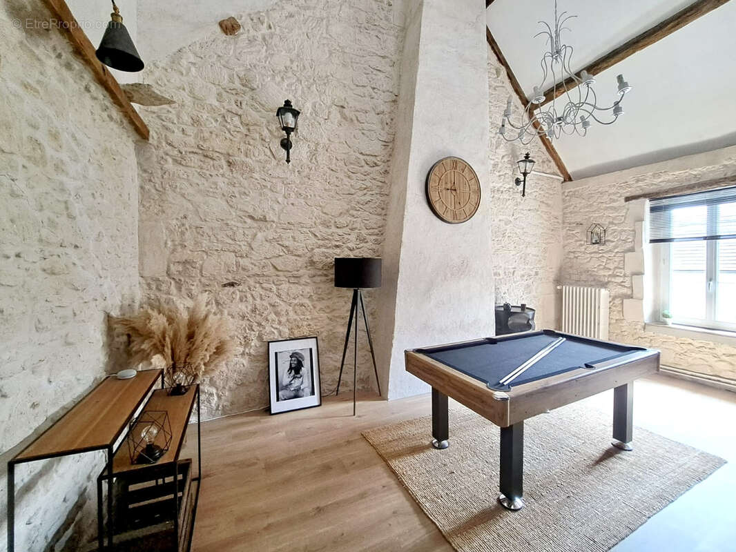 Maison à SENLIS