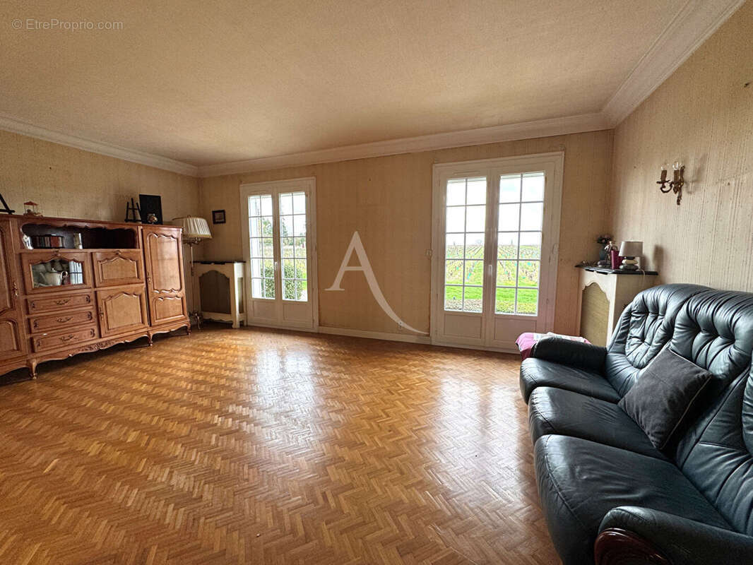 Maison à ROCHECORBON