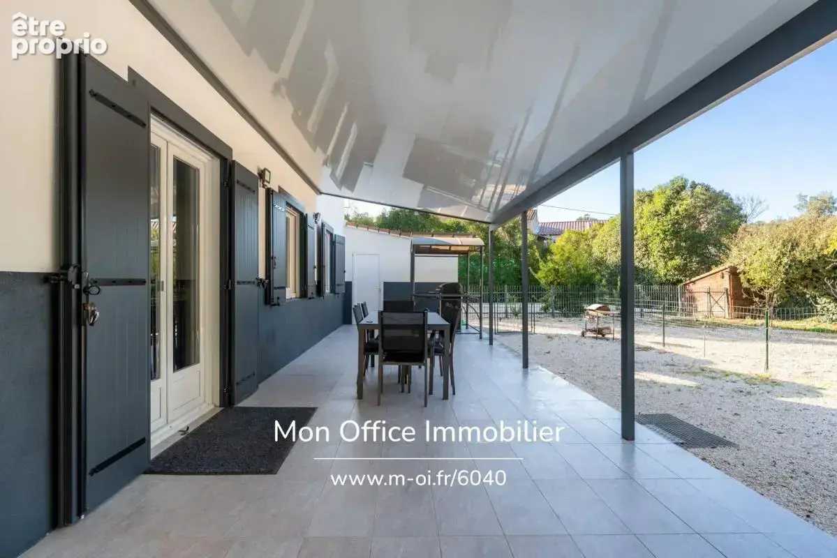 Référence : 6040-ABR. - Villa familiale rénovée de 166 m², DPE A, piscine et terrain paysager à Mimet - photo 21