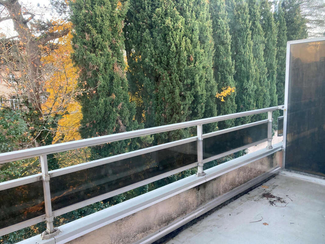 balcon chambre - Appartement à CAHORS