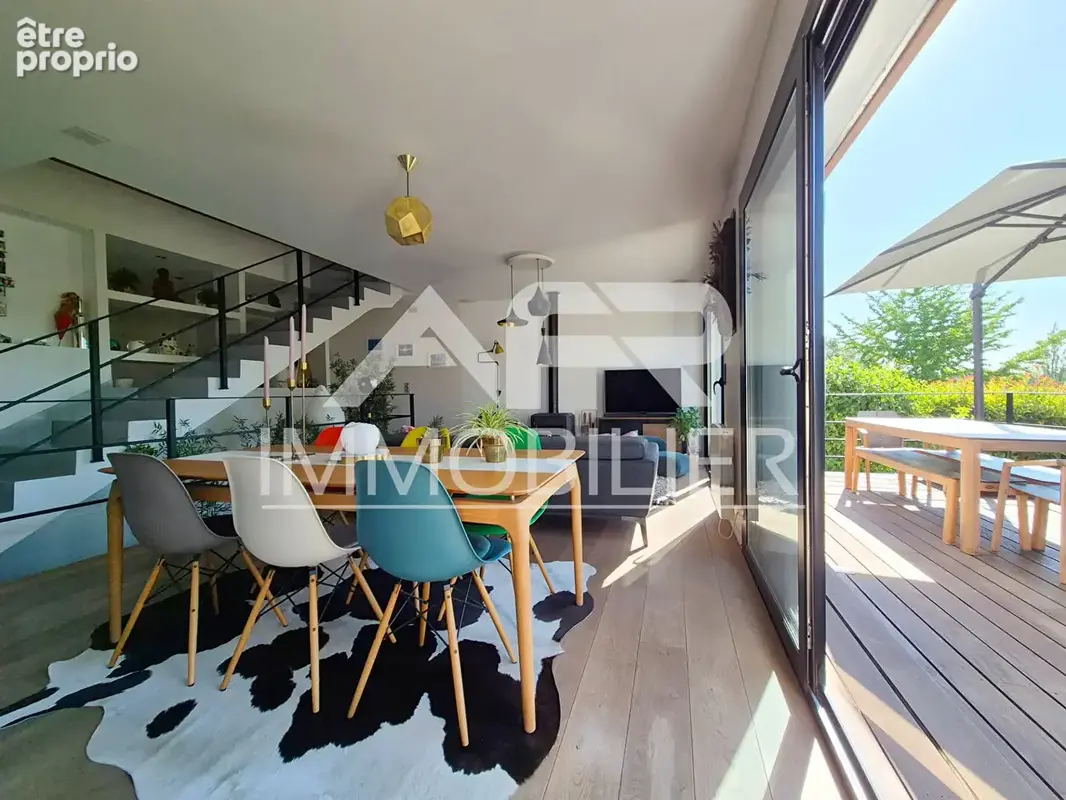 Maison contemporaine à Chatou , Vue panoramique sur la vallée de la Seine, domotique et cadre de vie privilégié - photo 5