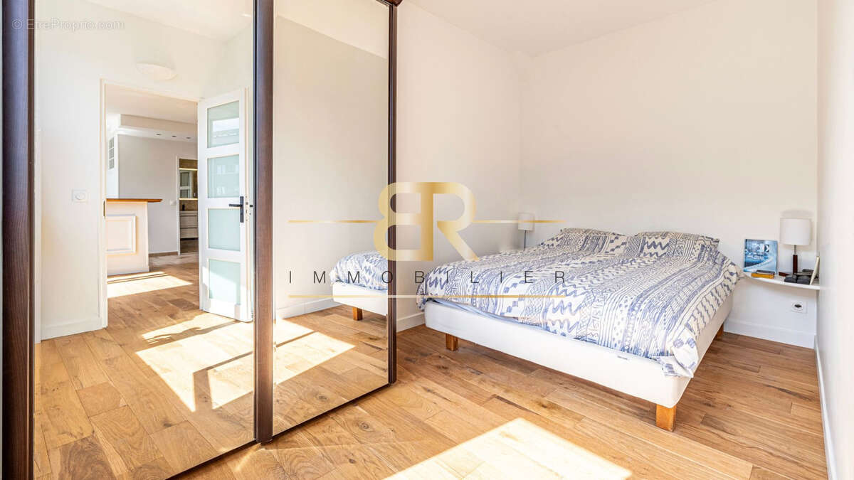 Appartement à PARIS-19E