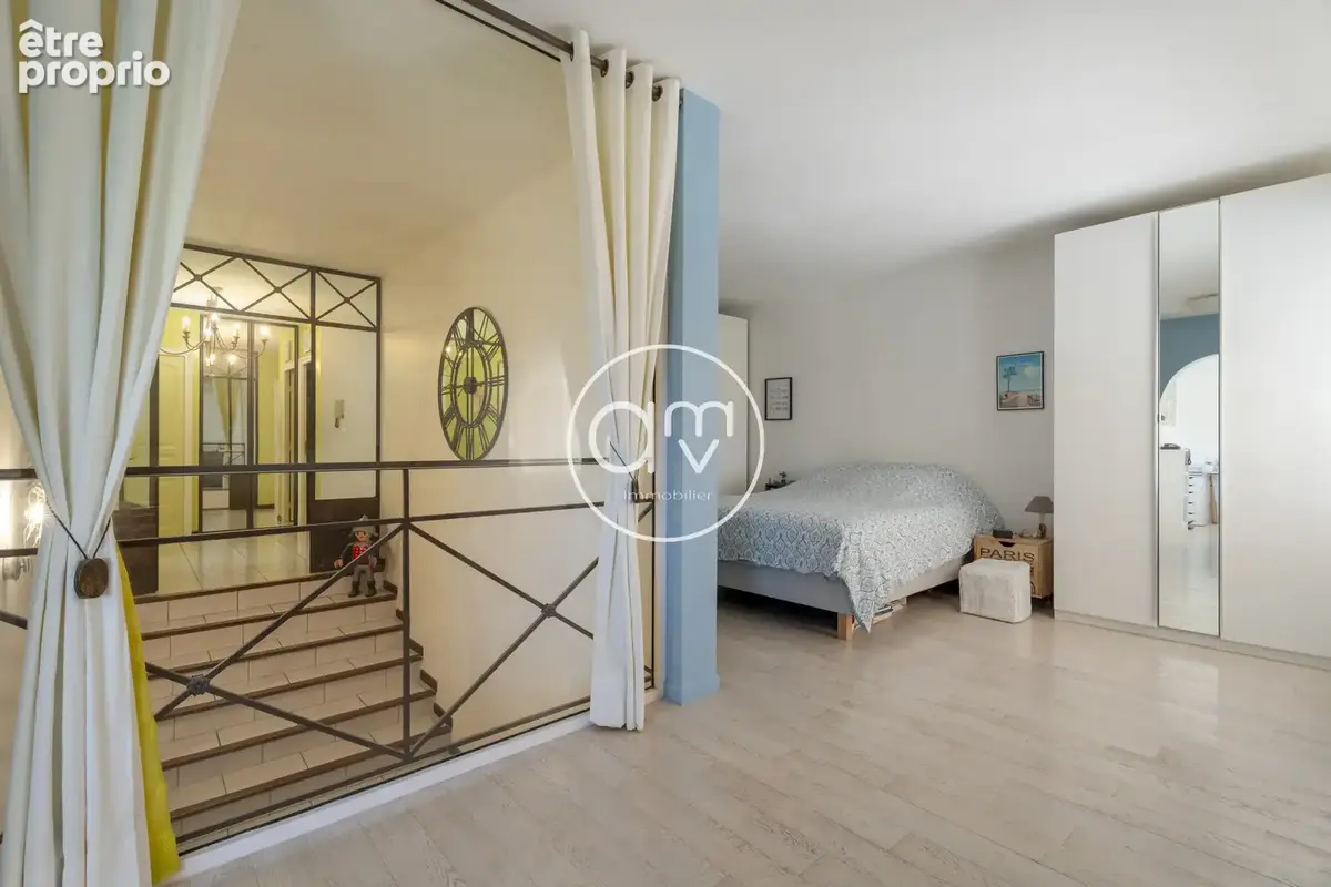 Toulon ouest - appartement maison 196m2 - au calme - garage - vue degagee - photo 11