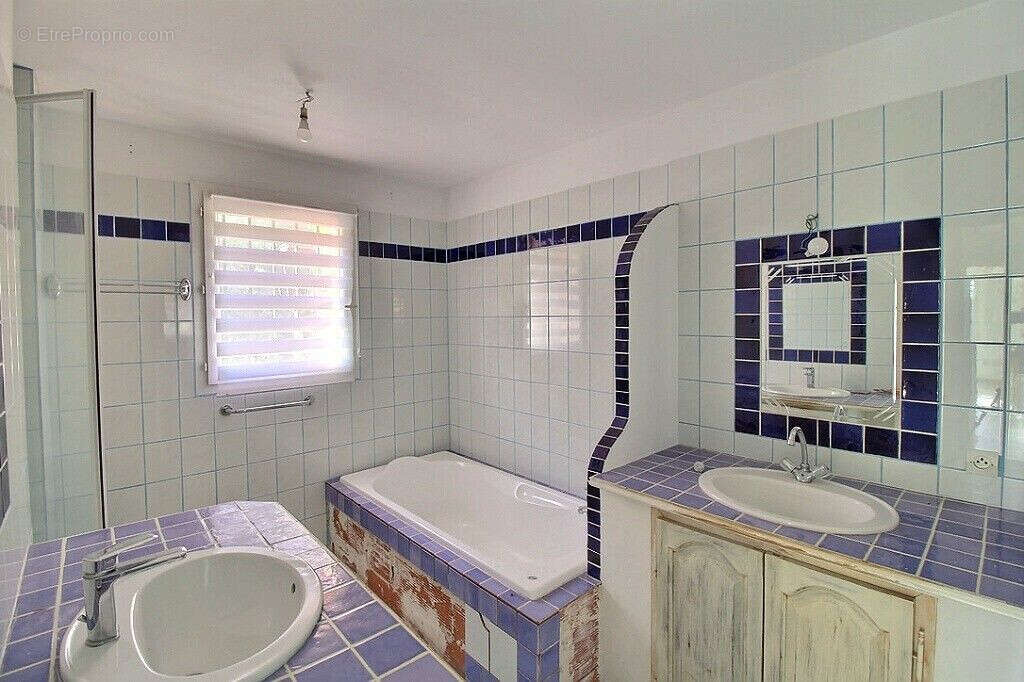 Maison à BEAUMES-DE-VENISE