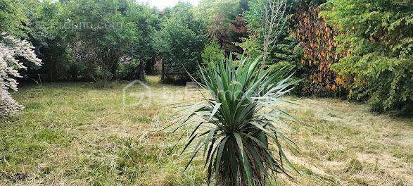Maison à FLEURY-LA-VALLEE