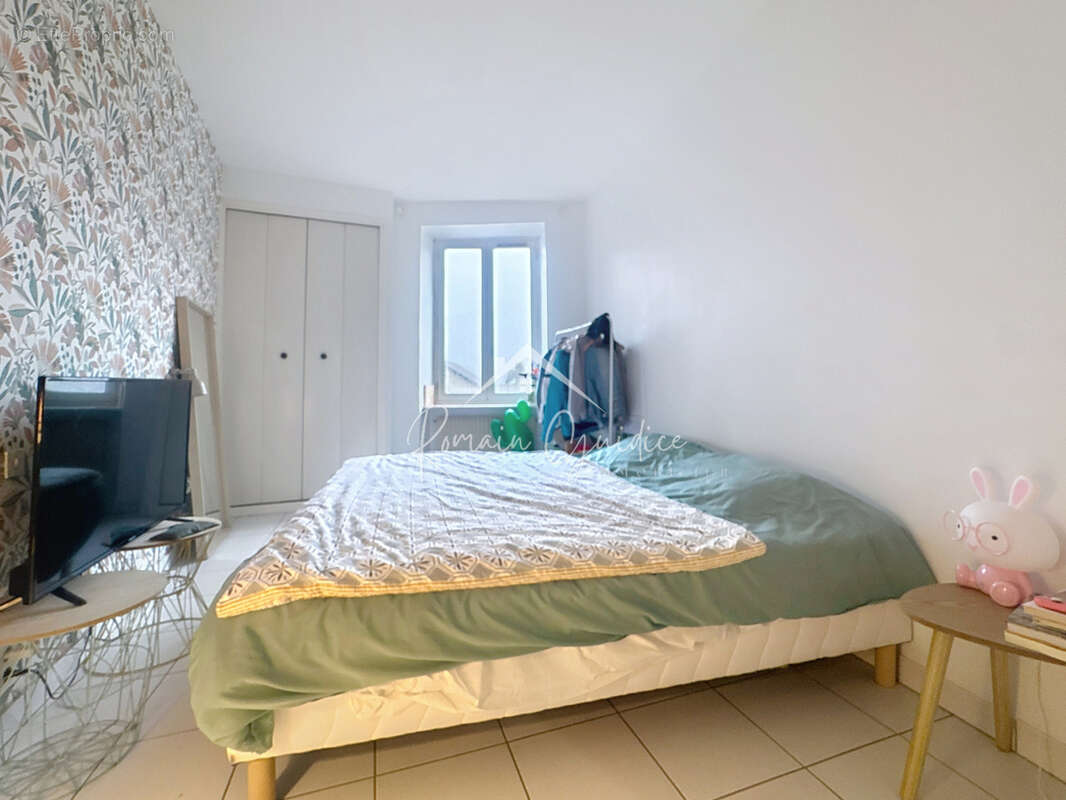 Appartement f3 66 m2 - photo 8