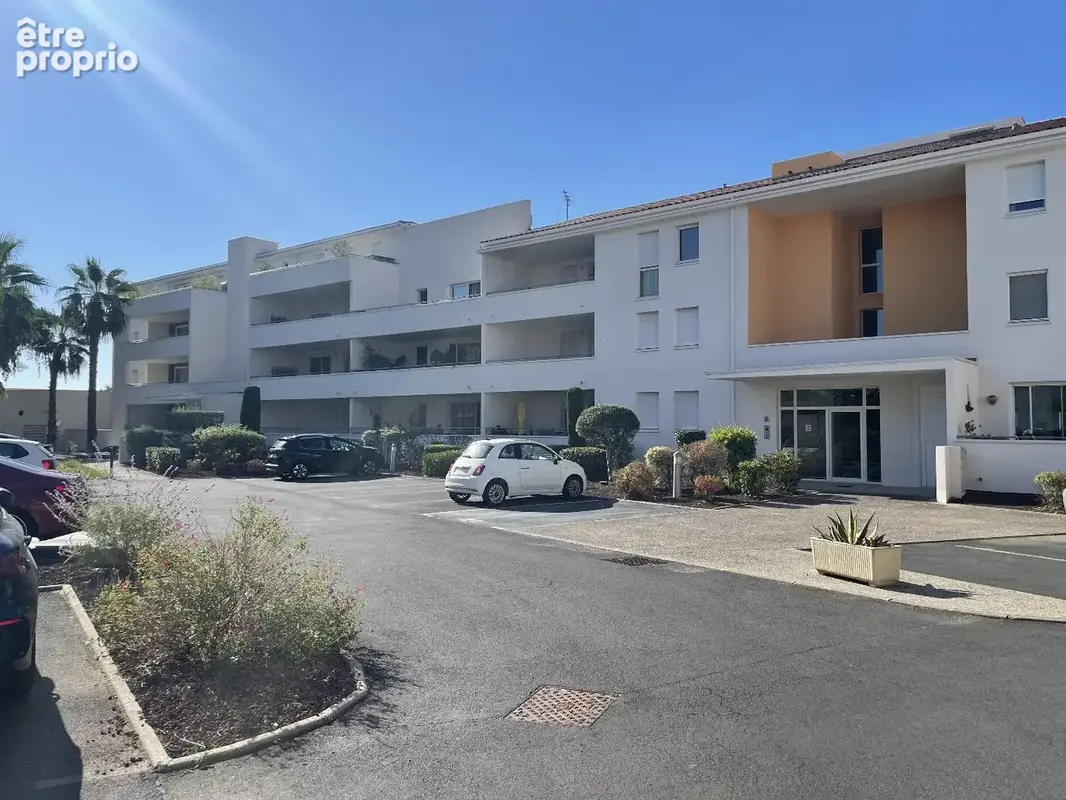 Appartement à MEZE