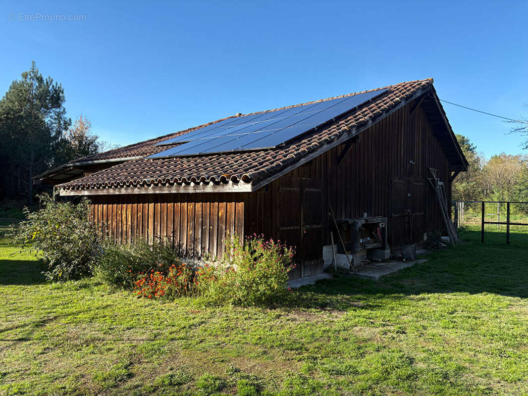 Maison à RION-DES-LANDES