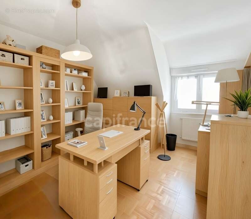 Maison à LE RELECQ-KERHUON