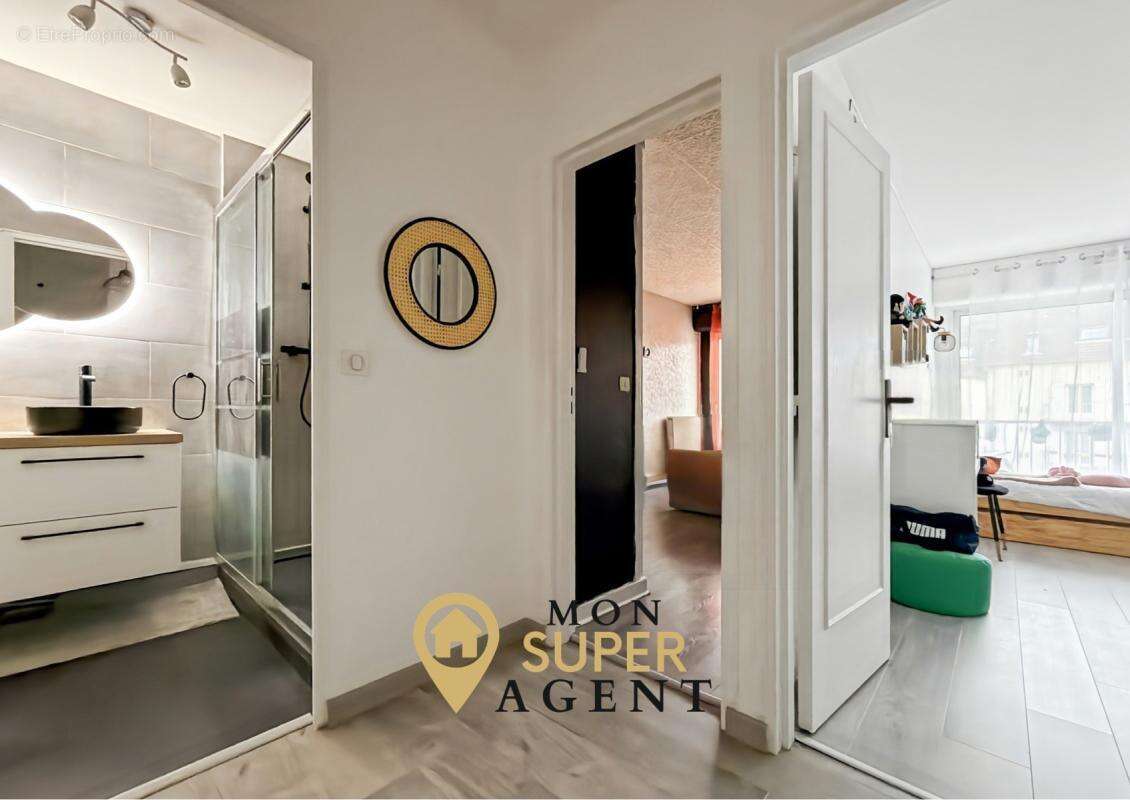 Appartement à MELUN