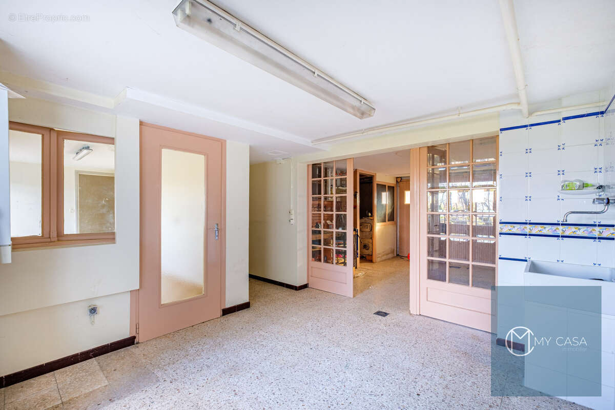 Maison à SAINT-PIERRE-DE-CHANDIEU