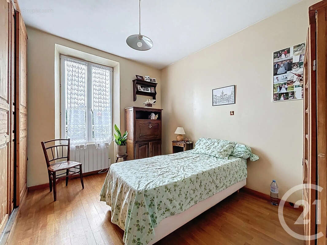 Maison à DAMMARIE-LES-LYS