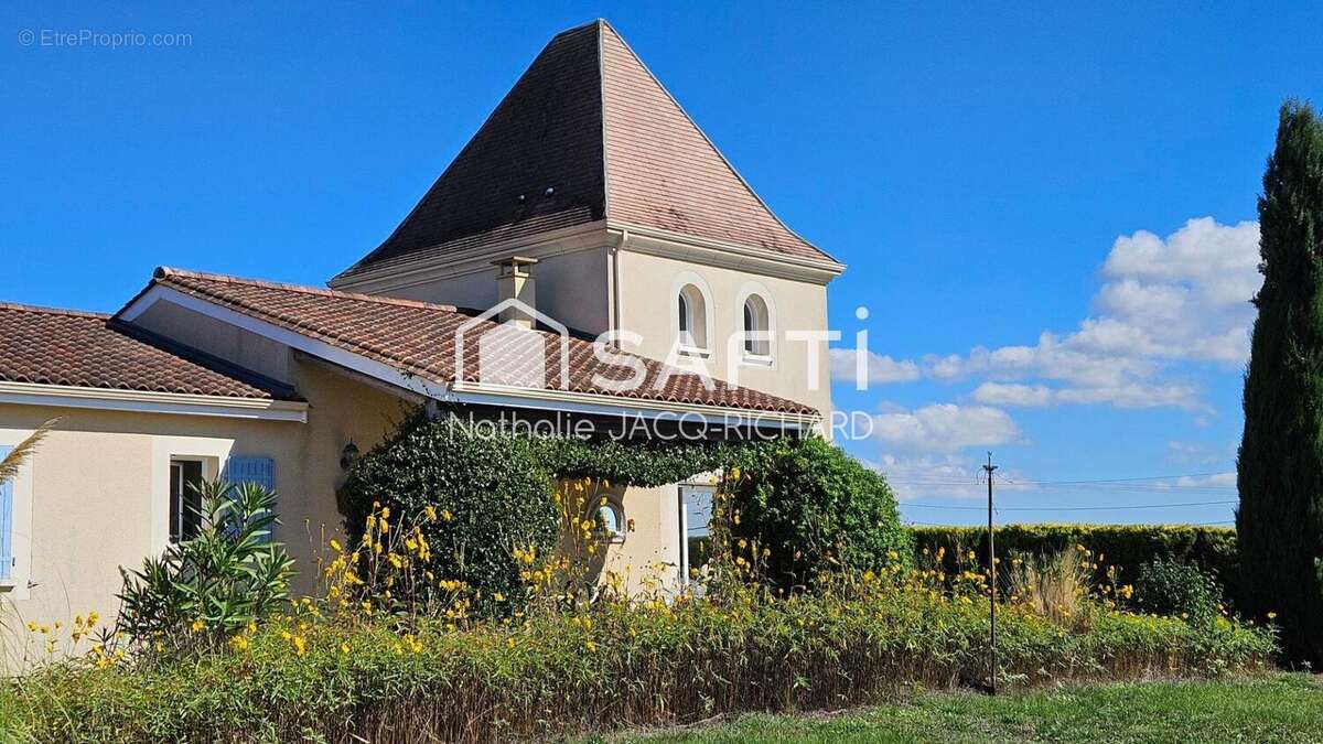 Photo 2 - Maison à FONROQUE