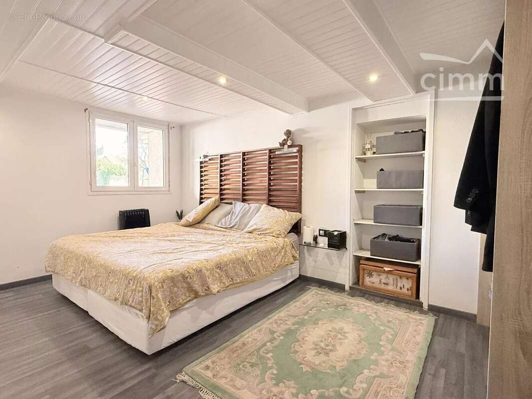 Appartement à SAINT-SULPICE-DE-POMMERAY