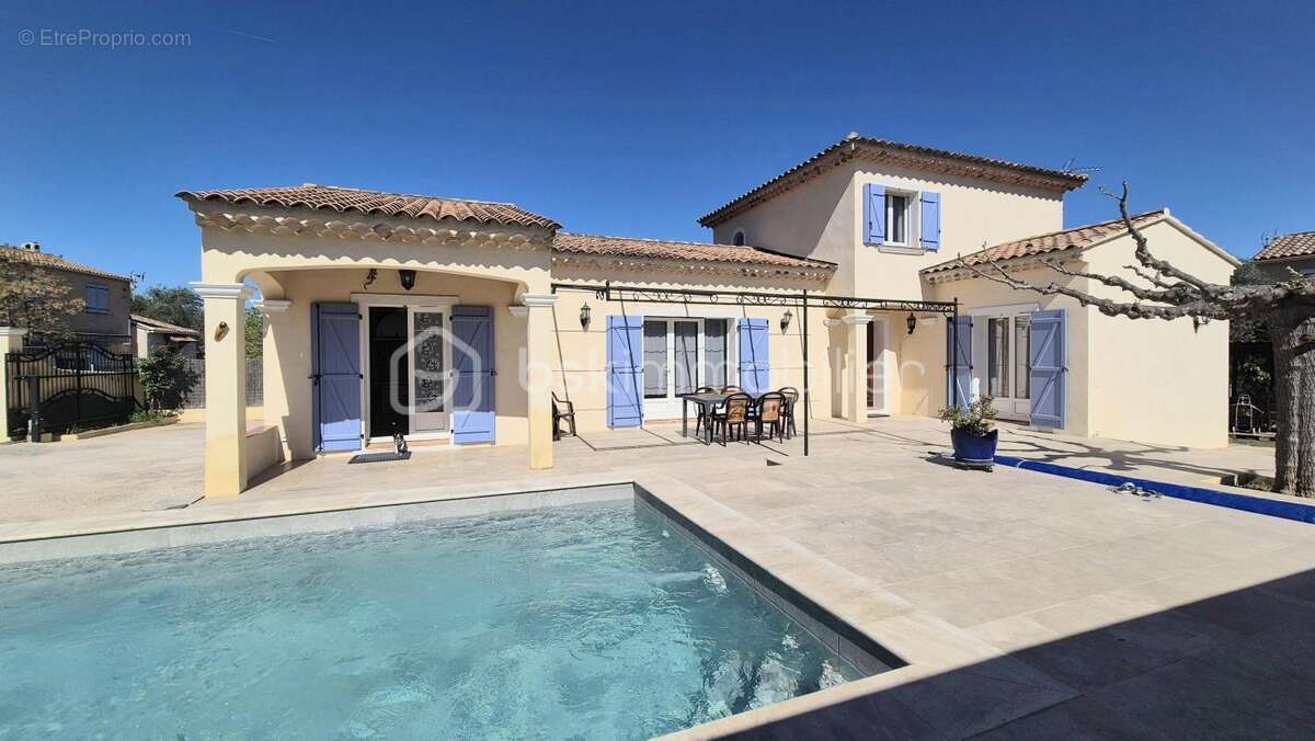 Maison à PIERREFEU-DU-VAR