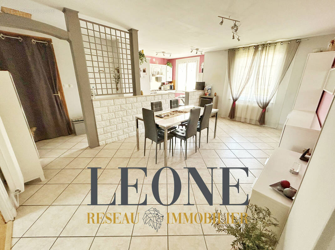 Appartement à GIVORS