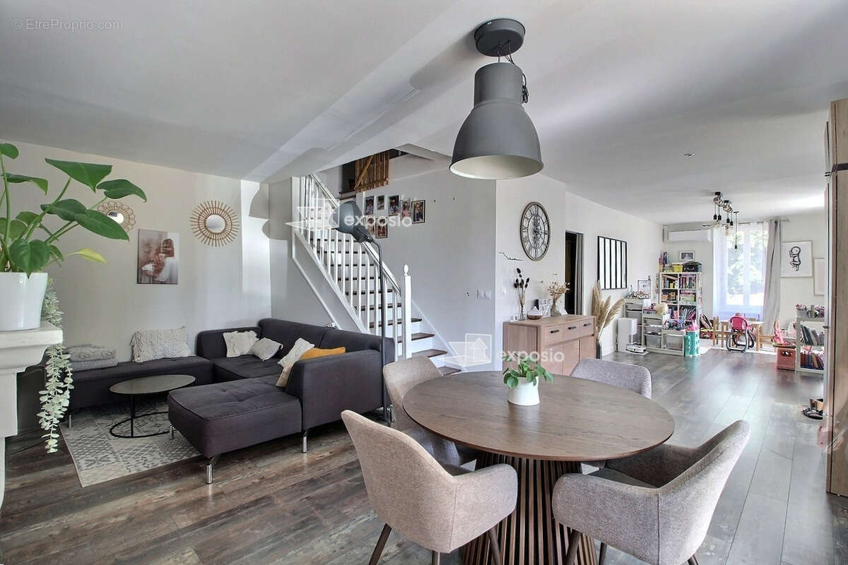 Maison Le vanneau Irleau 190 m2 - photo 4