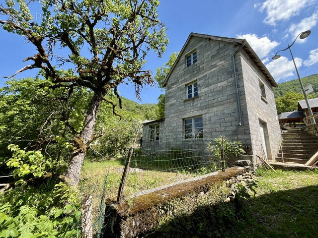 Maison à BAREILLES