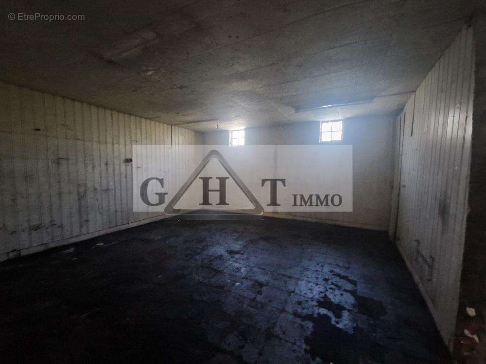 Commerce à LIVRY-GARGAN