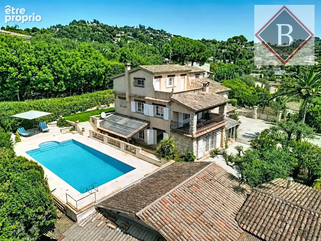 Maison à MOUGINS