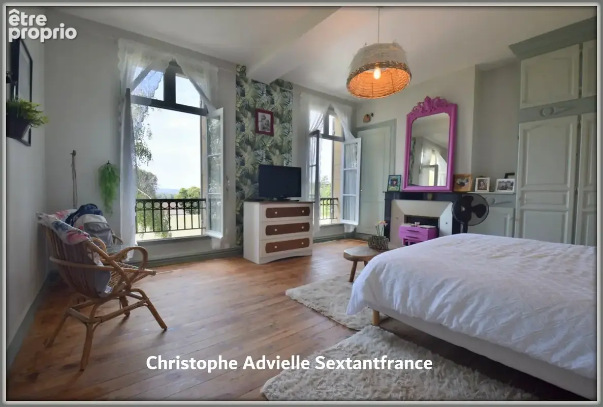 Grande maison bourgeoise et son studio indépendant au coeur d'un village avec services - photo 6