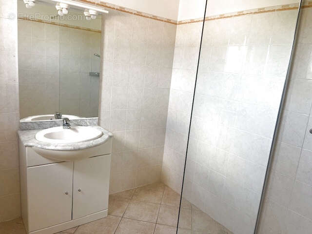 Appartement à L&#039;ISLE-SUR-LA-SORGUE