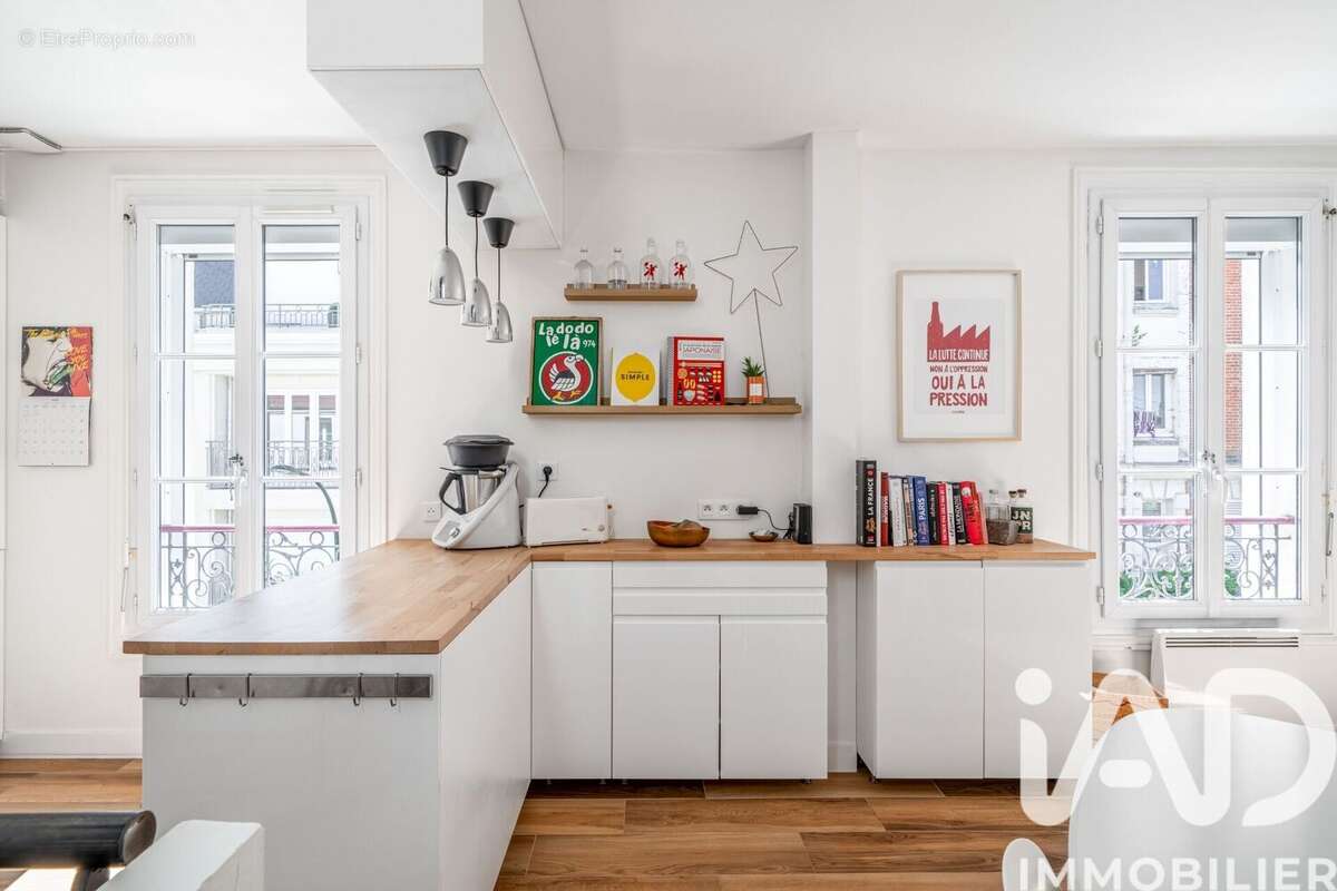 Photo 3 - Appartement à LA GARENNE-COLOMBES