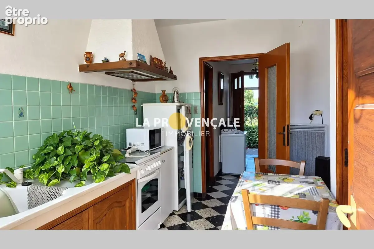 Maison 5 pièces 93 m² à vendre à Peynier (13790) - photo 2