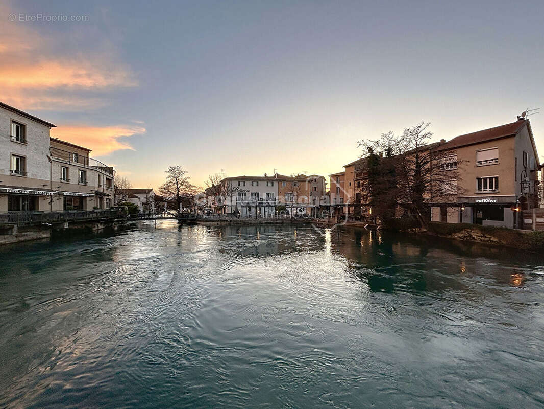 Appartement à L'ISLE-SUR-LA-SORGUE