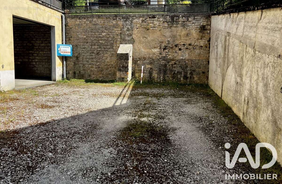 Parking 23 m² à Ornans  - photo 3