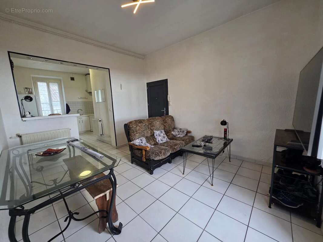 Appartement à LE TEIL