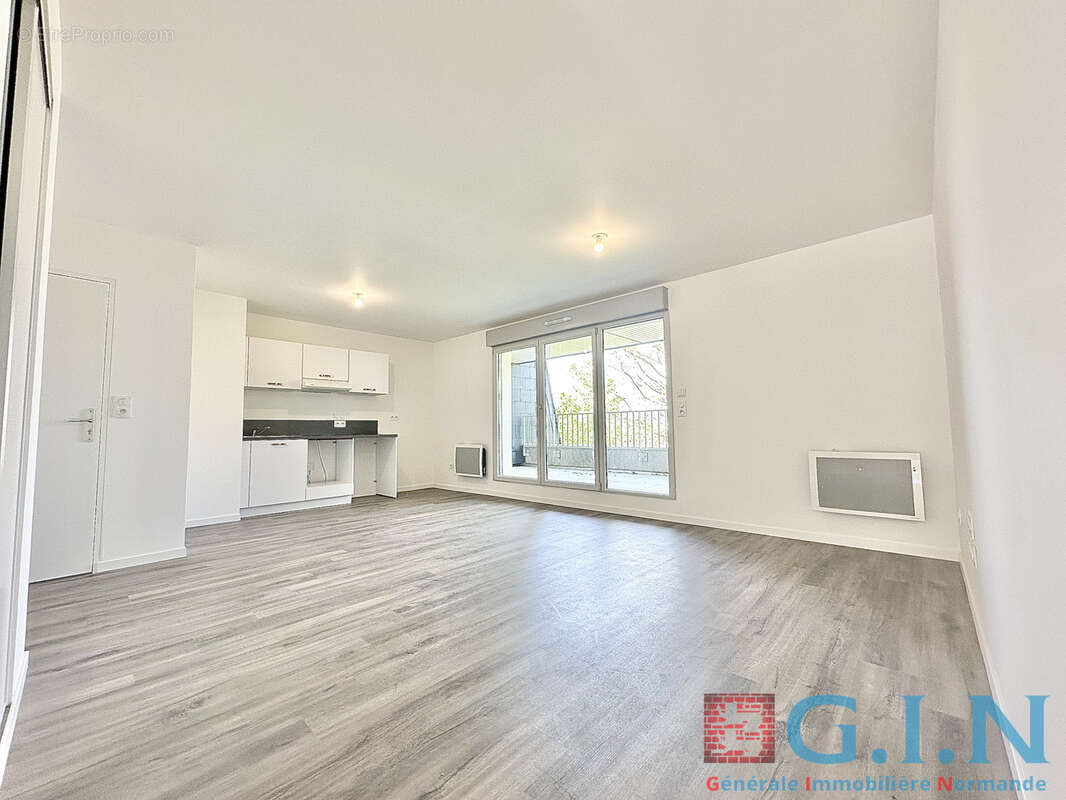 Appartement t4 / secteur est - photo 6
