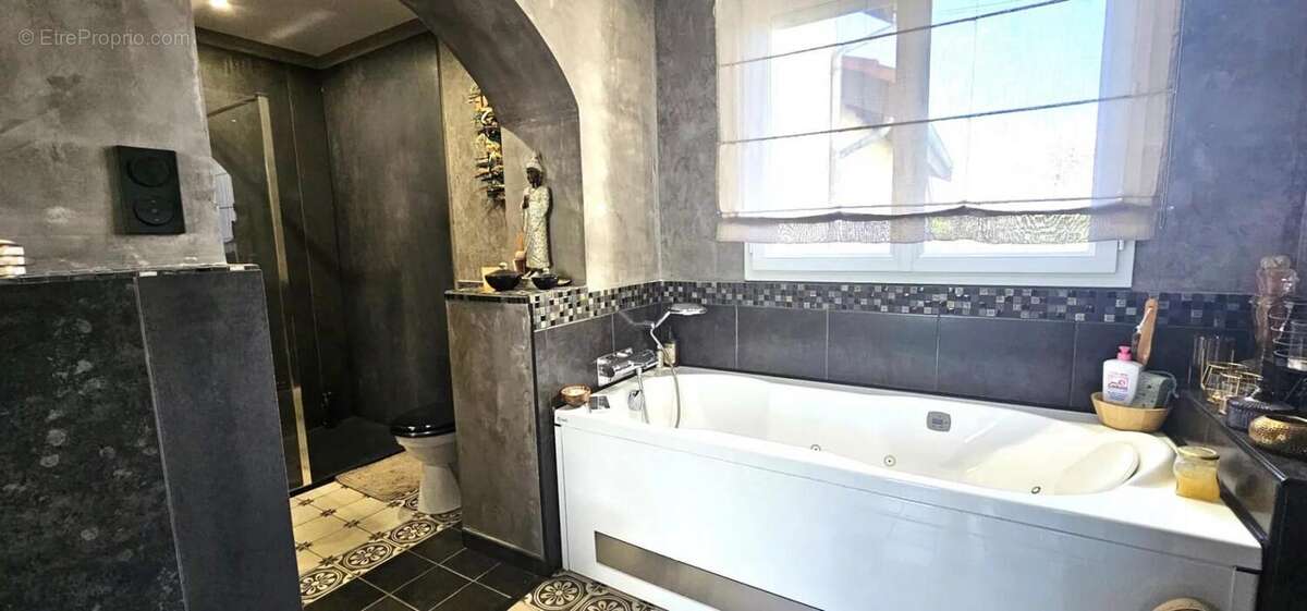 Maison à AMBERIEU-EN-BUGEY