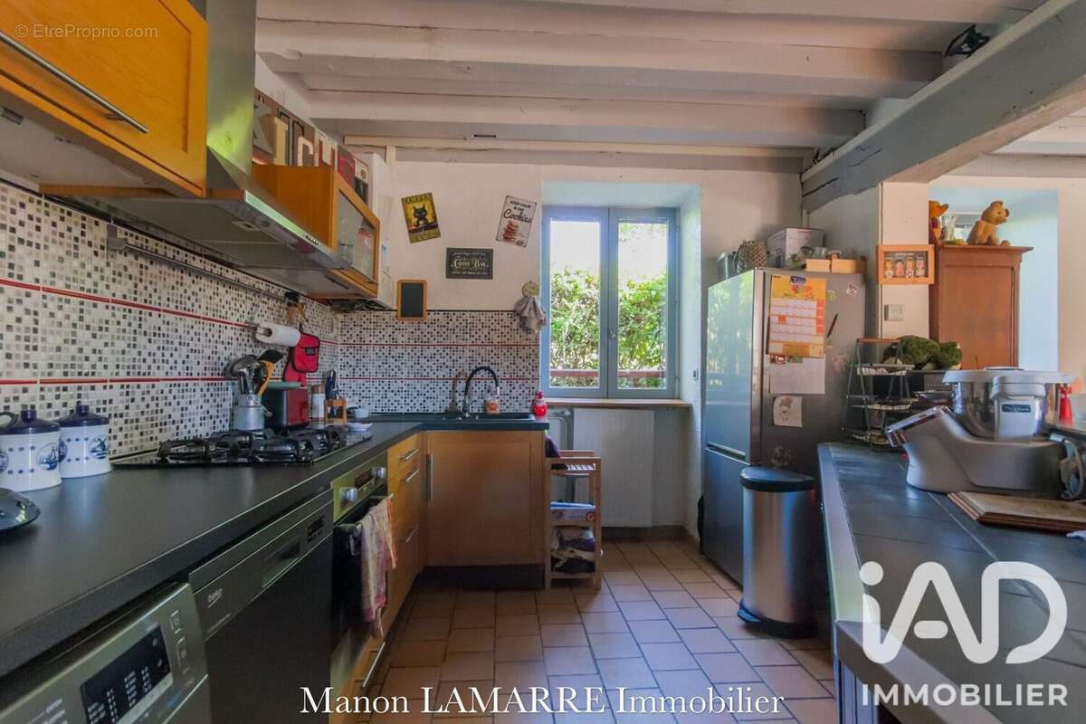 Appartement 87 m² à Issou  - photo 9