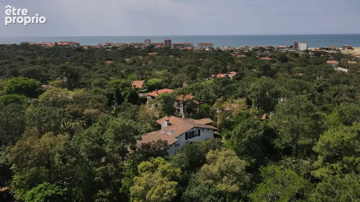Grande Villa historique classee entre lac et mer - Hossegor - photo 2
