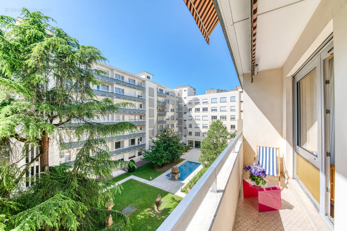 Appartement à LYON-6E