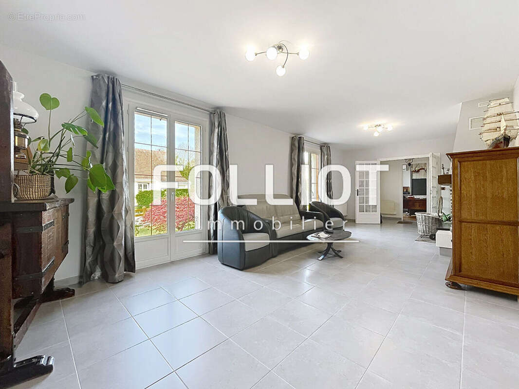 Maison Saint Georges d'Elle                                                                   A VENDRE - photo 7