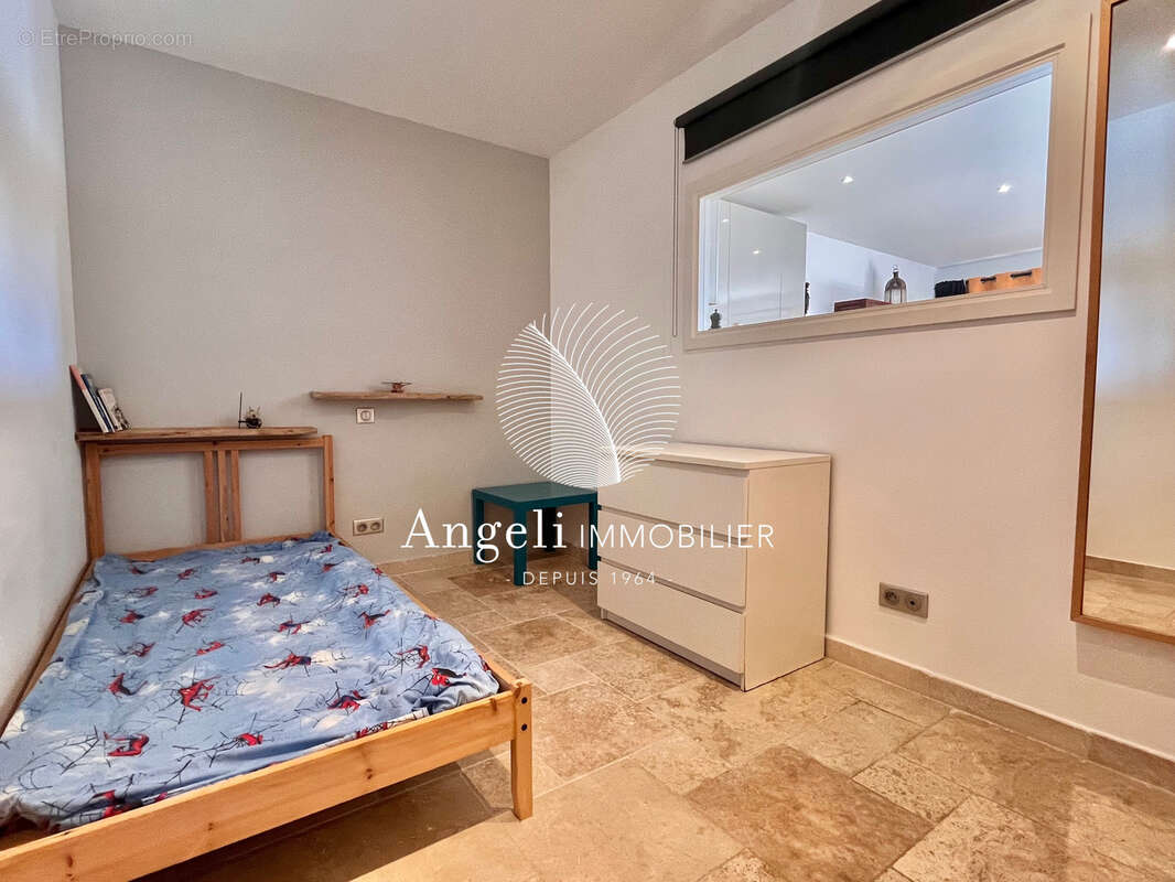 Appartement à LES ISSAMBRES